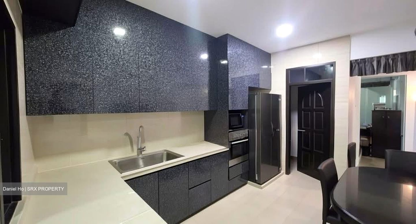 Jalan Anggerek (D13), Terrace #603101171